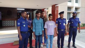 ৫ আসামী গ্রেফতার